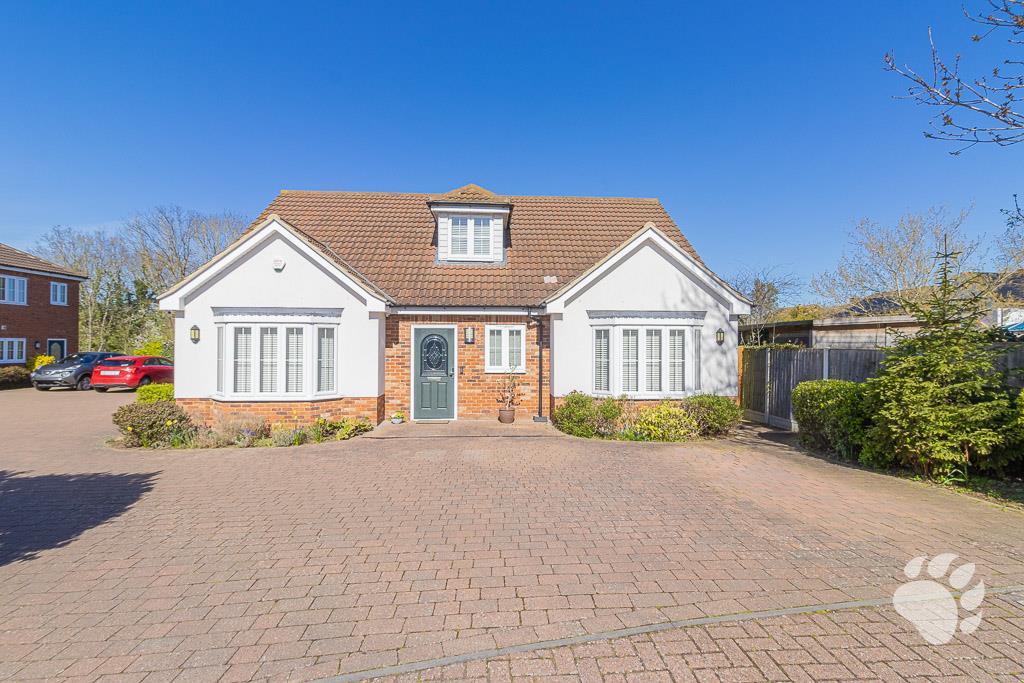 Main image of property: Elverston Side, Laindon, SS15