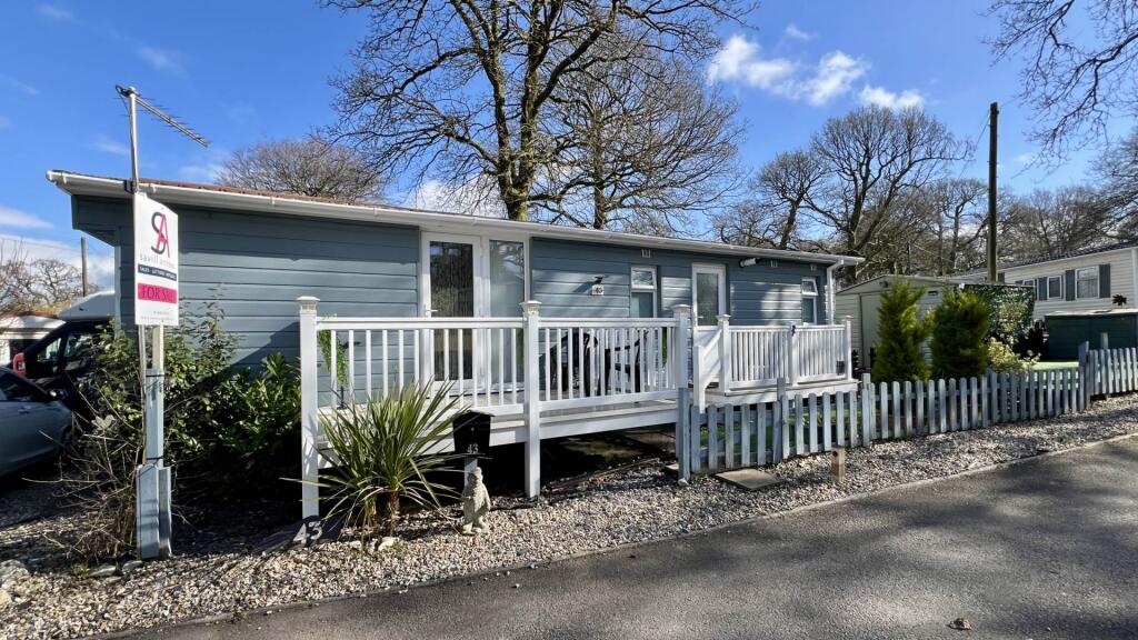 Main image of property: Turnpike, Chard