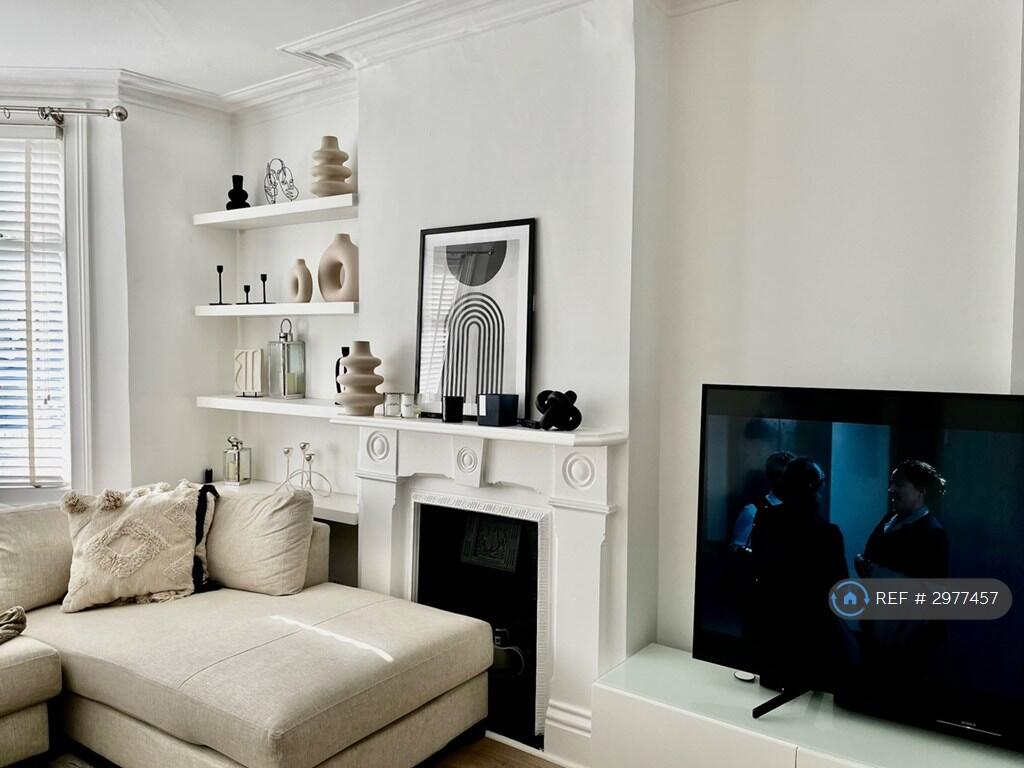 Main image of property: Selhurst New Road, London, SE25