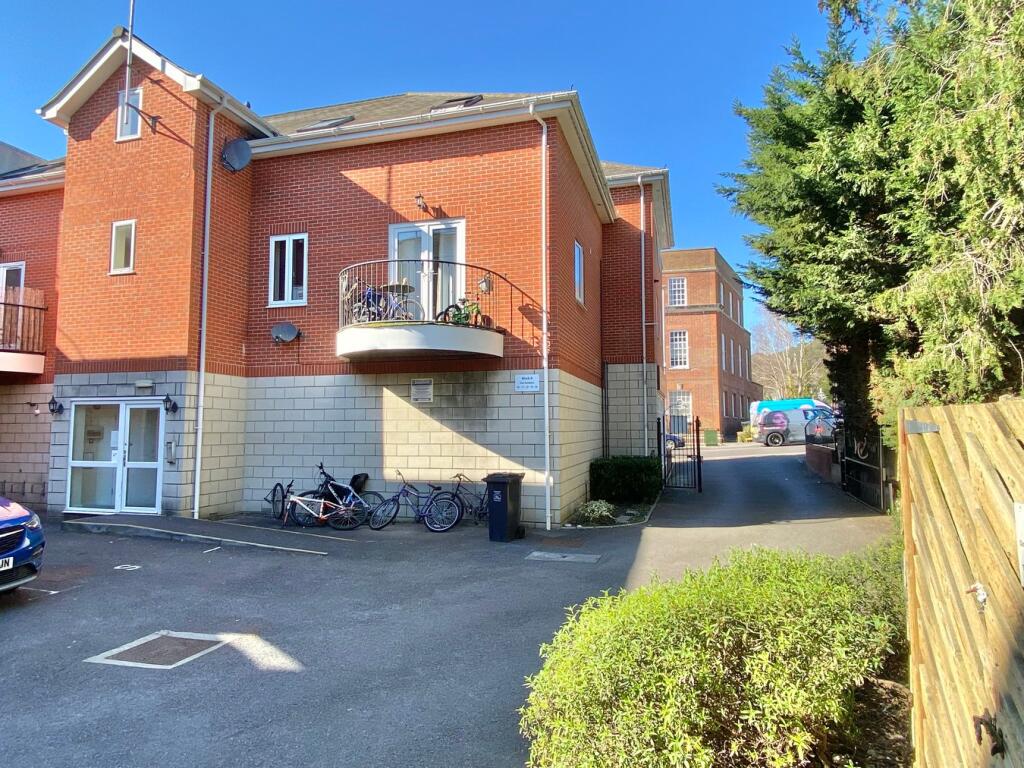 Additional image 9 of Warwick Court 22 Bournemouth Road, Lower Parkstone, BH14