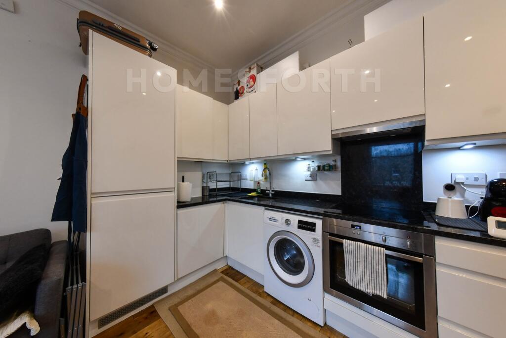 Apartment in London, Brondesbury Park, Queen's Park - View 4
