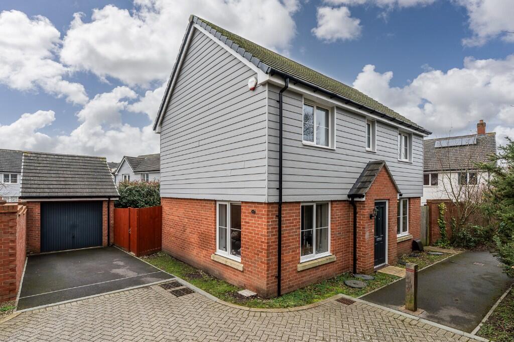 Main image of property: Bowers Drive, Bursledon, Hampshire, SO31