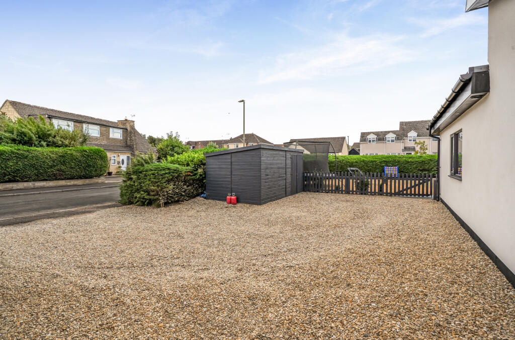 House in Swindon - View 3