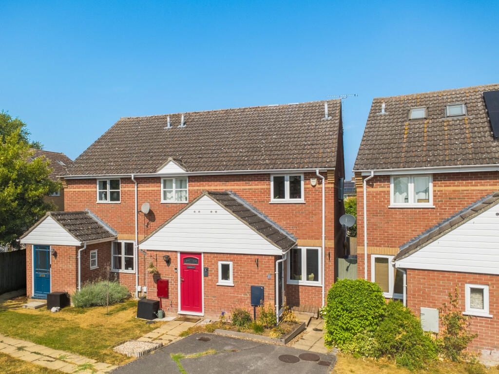 Main image of property: Giffords Way, Over