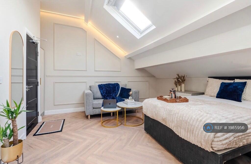 House in Warrington - View 5