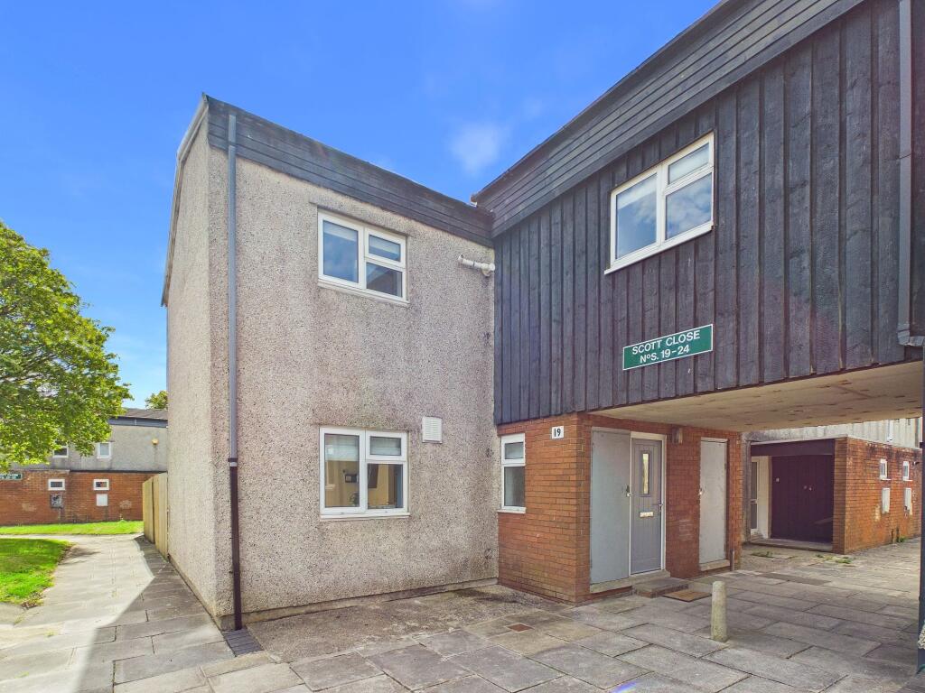 Main image of property: Scott Close, St. Athan, CF62