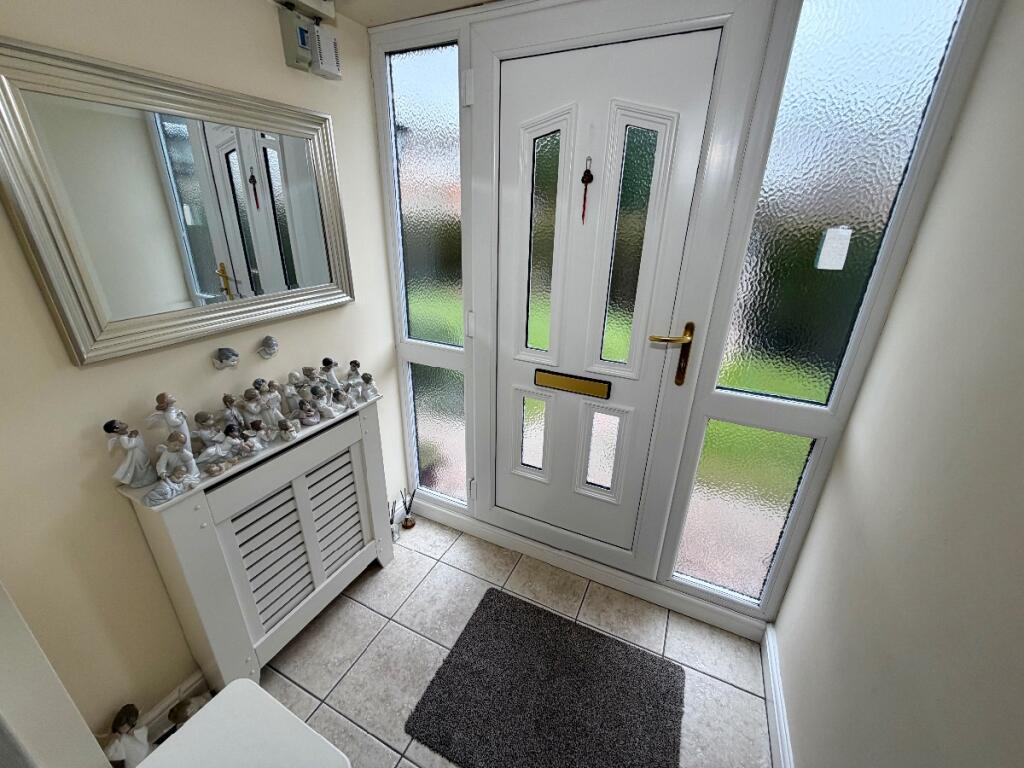 2, Falconers Green photo 3