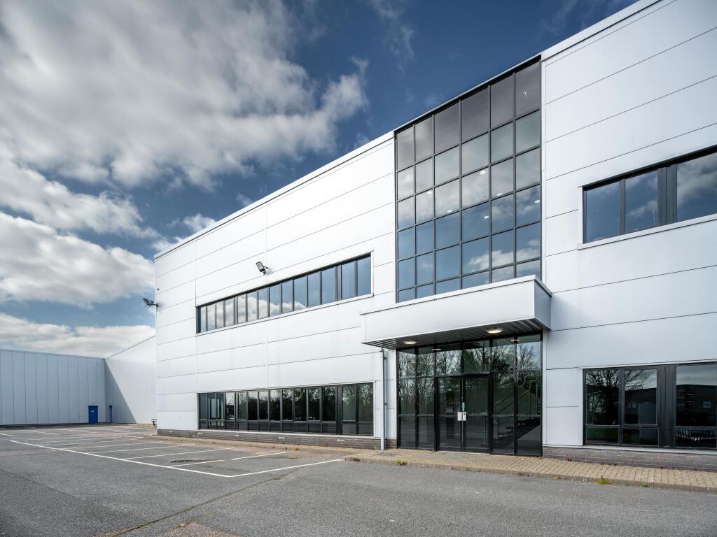 20250409savills01.jpg