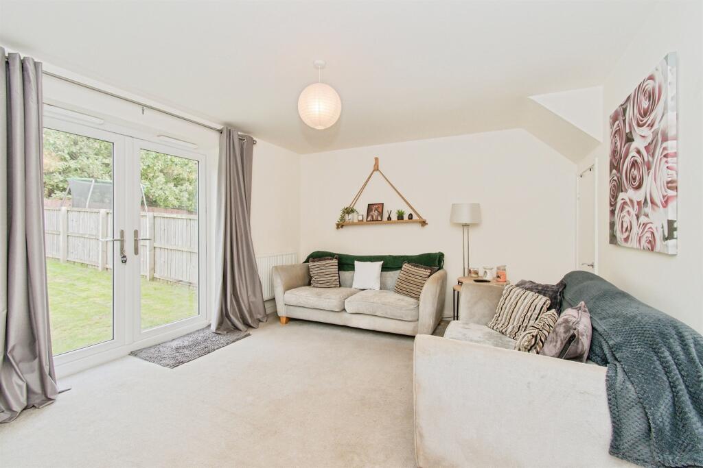 House in Pontefract, Hemsworth - View 5
