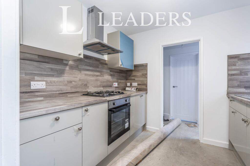 Main image of property: Cecil Avenue, SO16