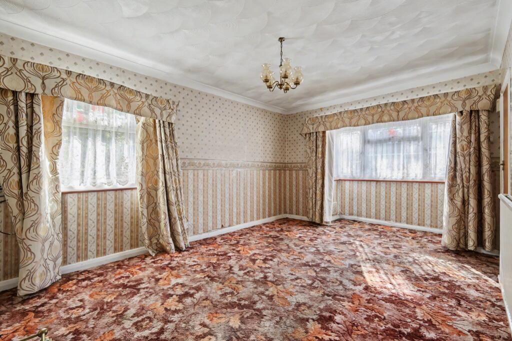 House in Basildon, Essex - View 4