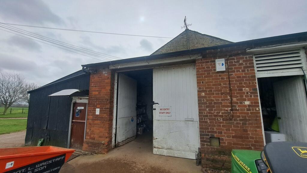 Main image of property: Unit at College Farm, Lovell Road, Oakley, Bedford, Bedfordshire, MK43