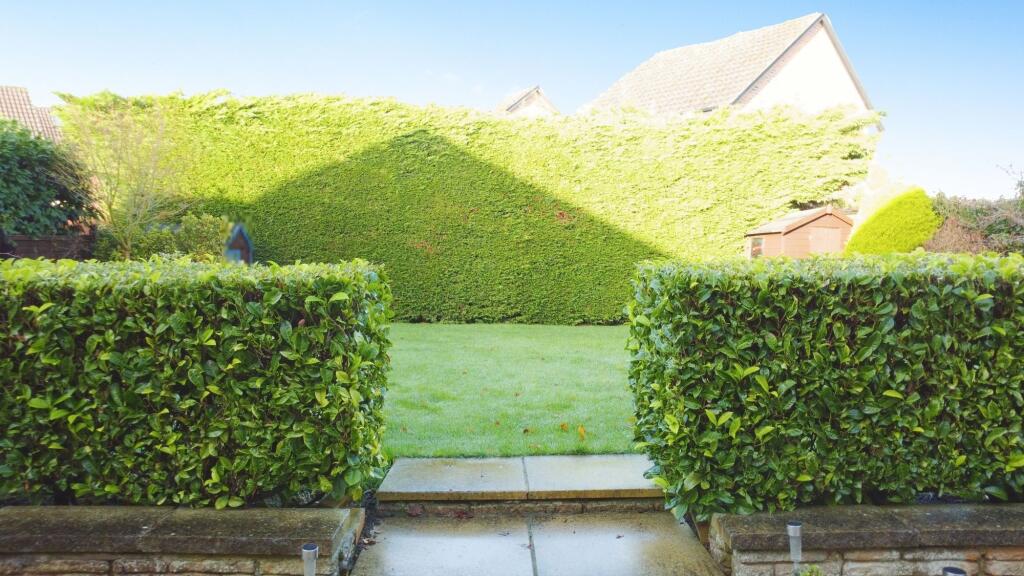 House in Swindon, Sparcells - More