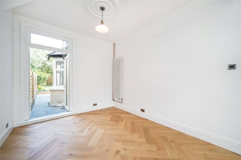 Grove Road, London, E17 – pohled 6
