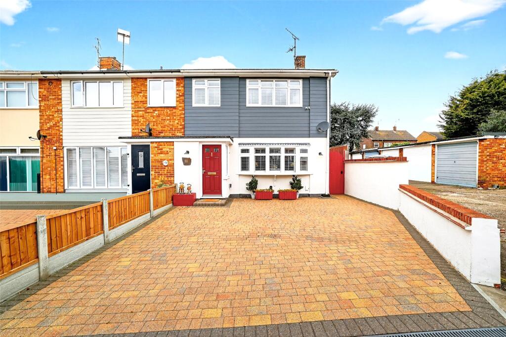 Main image of property: Dandies Chase, Leigh-on-Sea, Essex, SS9
