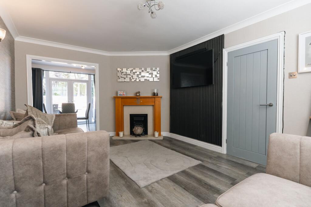 House in Harborough, Scraptoft - More