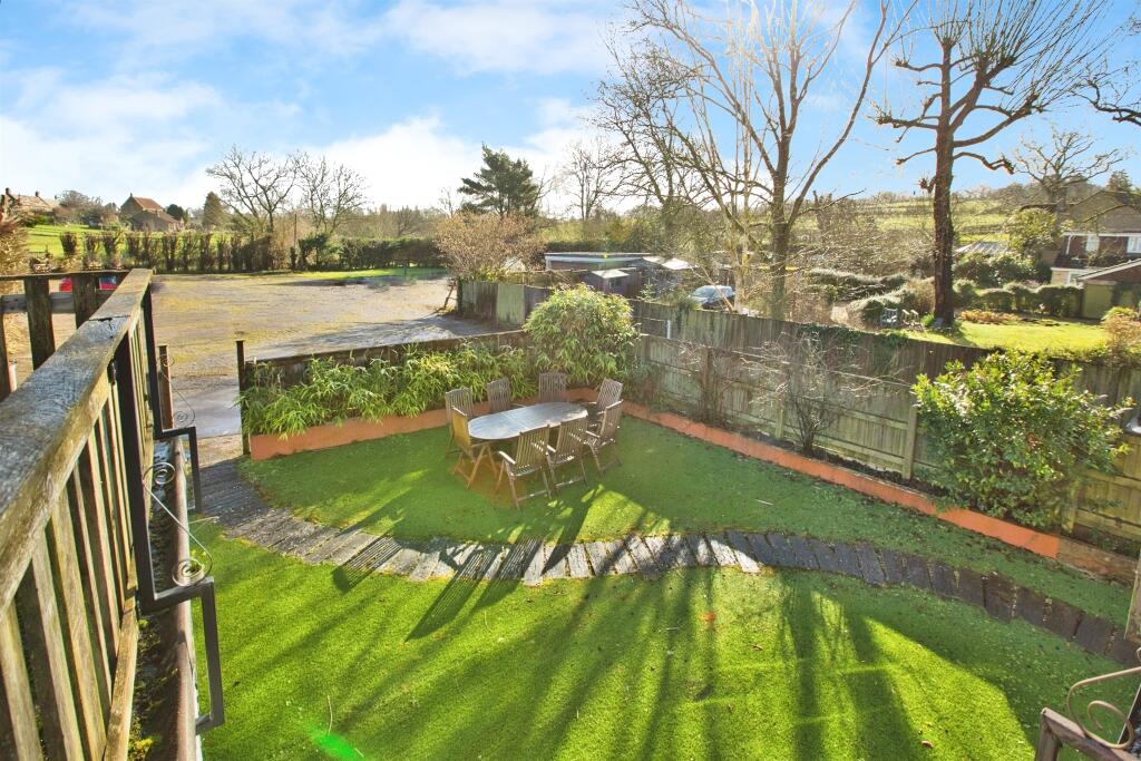 Additional image 21 of Holywell, East Coker, Yeovil