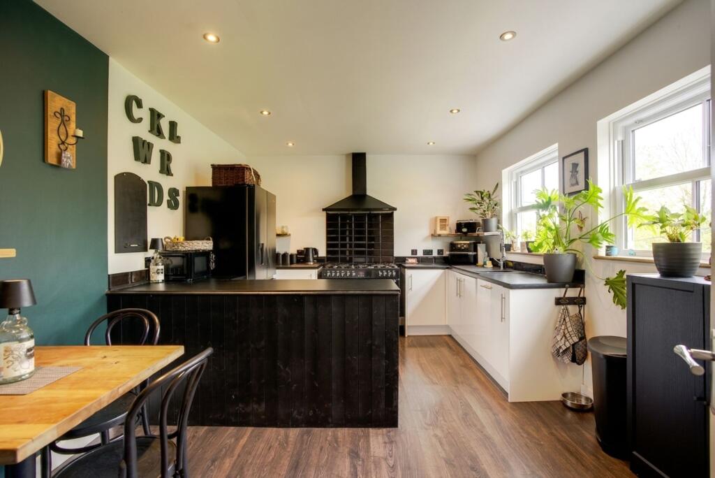 House in East Cambridgeshire, Isleham - View 2
