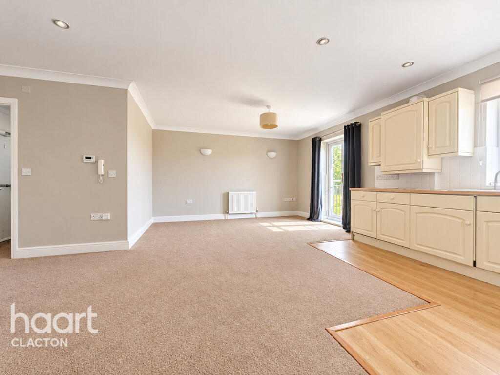 Apartment in Walton-on-the-Naze, Frinton and Walton - More