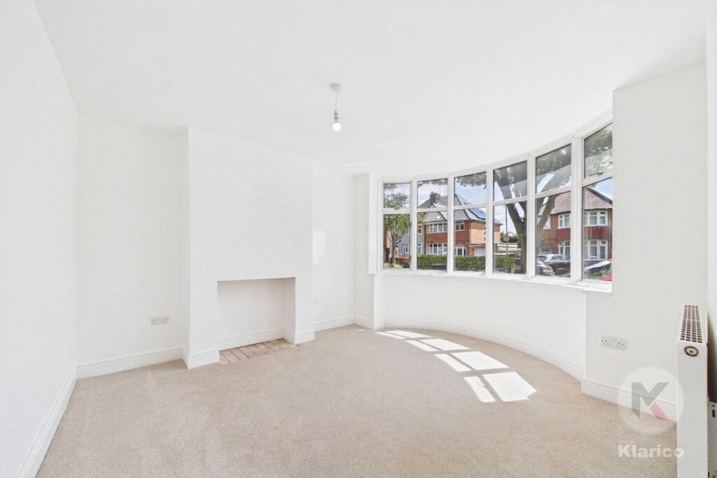 House in Birmingham, Acocks Green - View 4