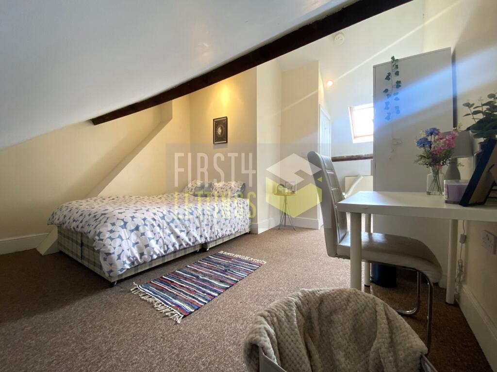 Main image of property: Hartopp Road, Clarendon Park, LE2