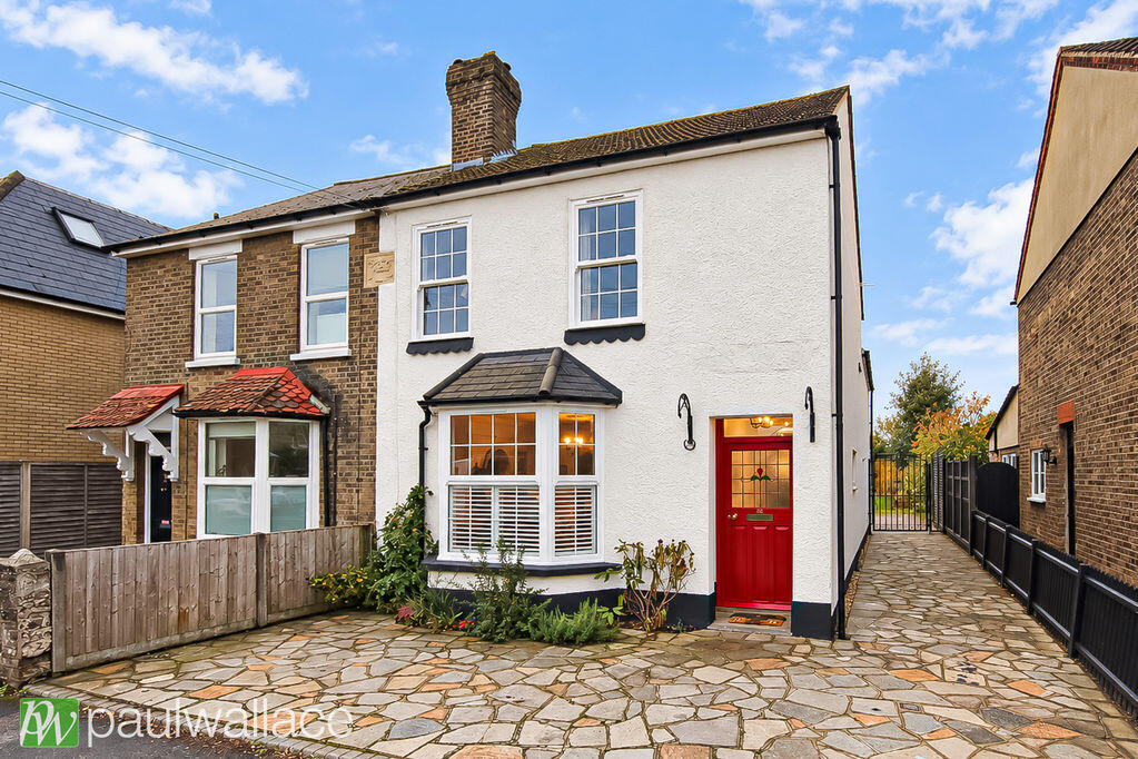 4-bed semi-detached on Whitley Road, Hoddesdon | Exceptional Victorian Home | Comprehensively Refurbished | 100ft South-Facing Garden, £625,000