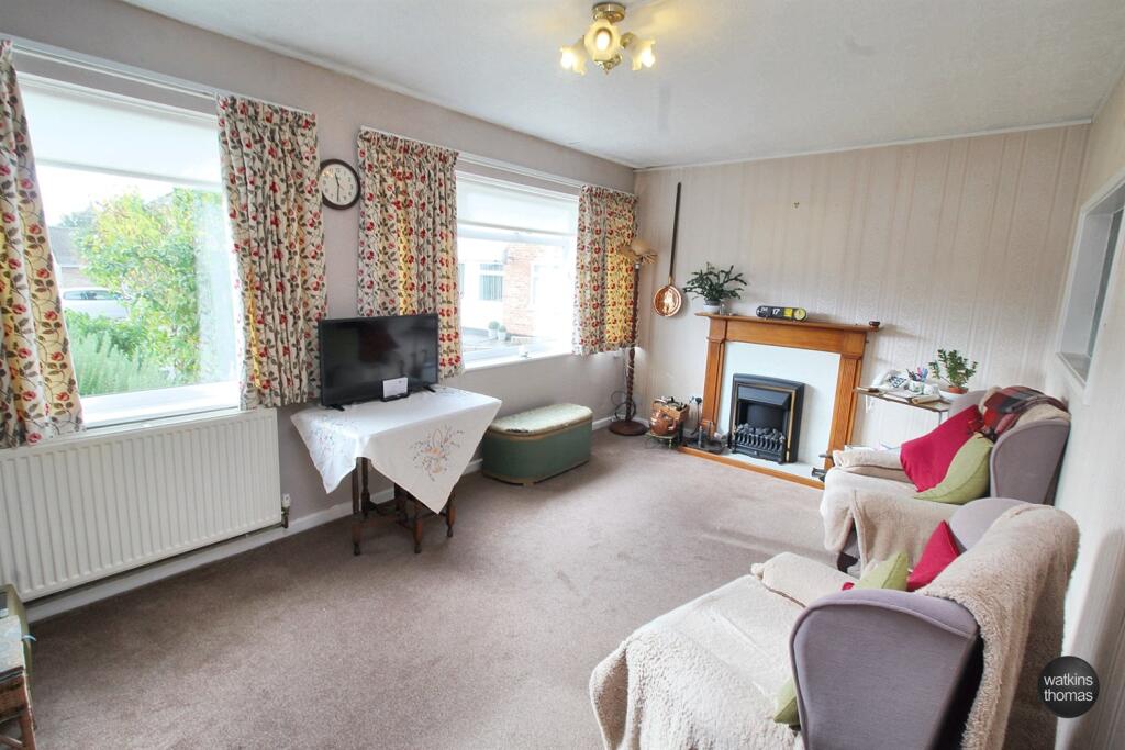 Angela Close, Hampton Park, Hereford, HR1 photo 2