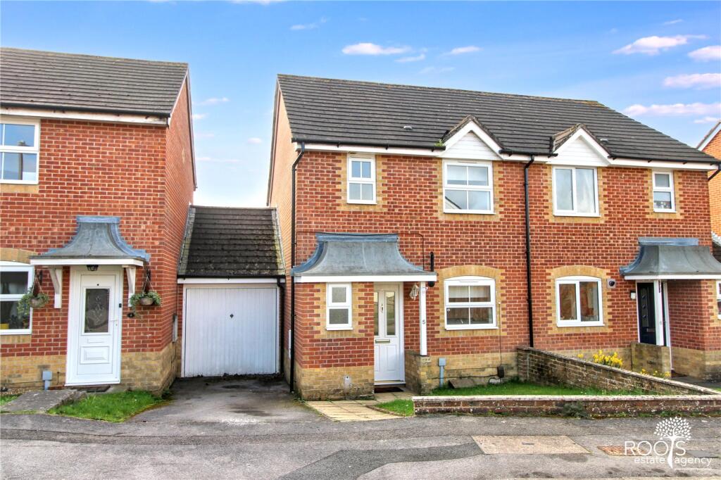 Main image of property: Harrington Close, Manor Park, Newbury, Berkshire, RG14