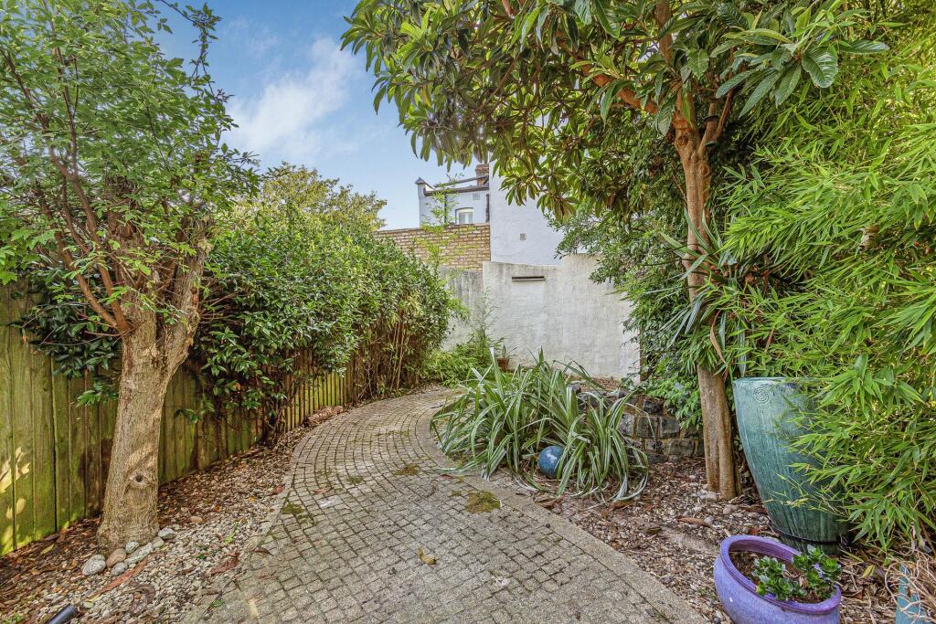 Property photo 10