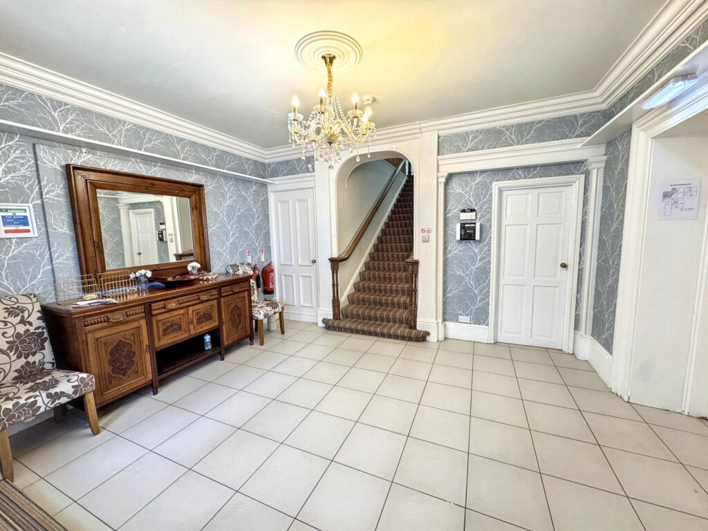 House in Llanddulas, Parc Llindir - View 5