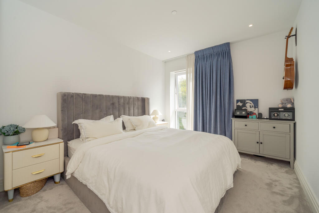 Apartment in London - More