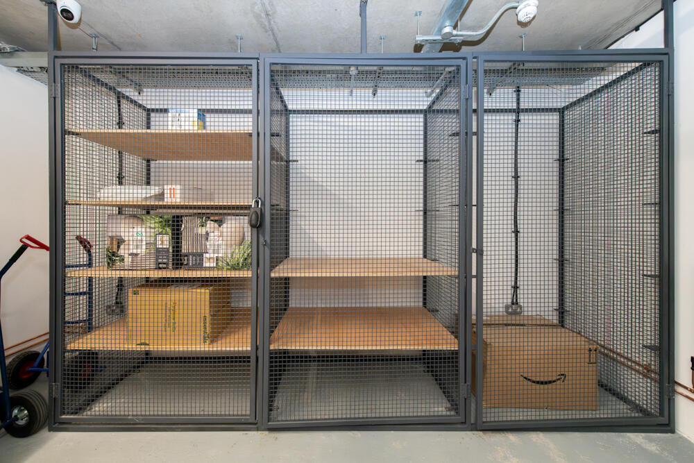 Goods In/Out