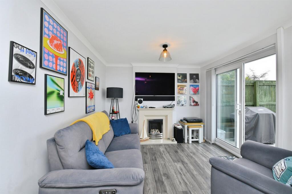 House in Plymouth - View 4