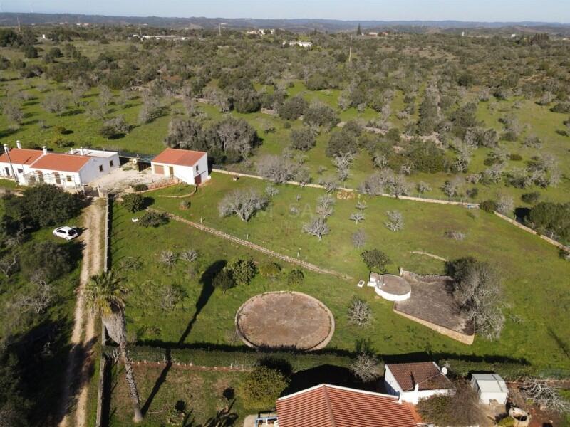 Main image of property: Algarve, Bensafrim