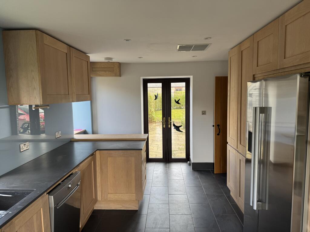 House in Torquay - More