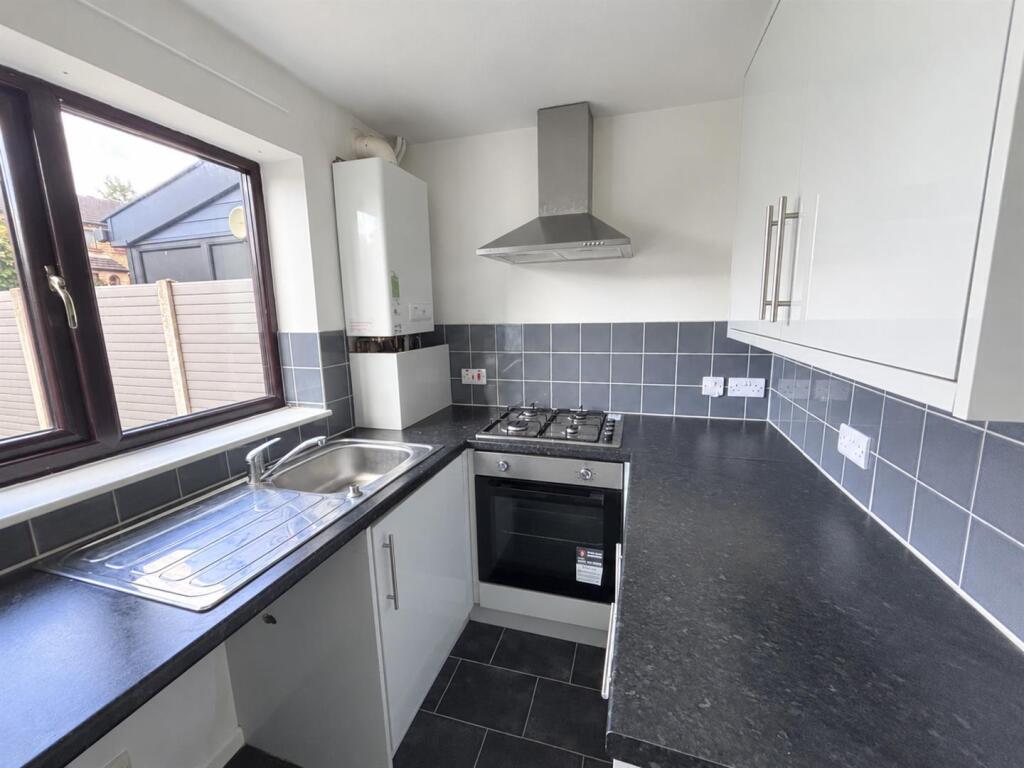 House in Kirklees, West Yorkshire - View 3