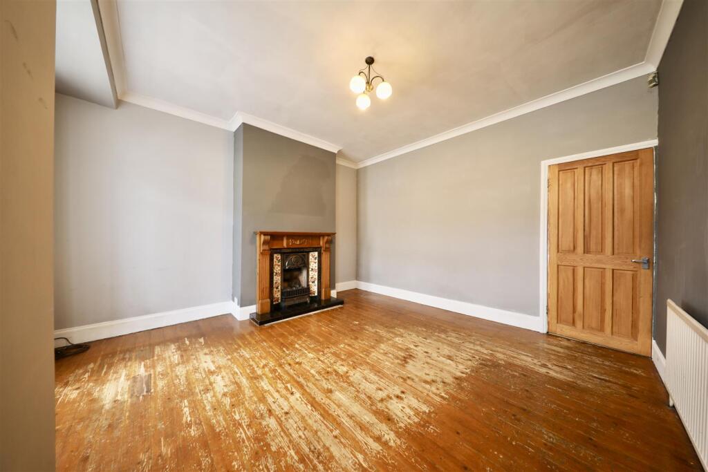 House in Hull, Kingston upon Hull - View 2