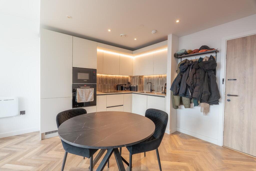 Apartment in York - View 3