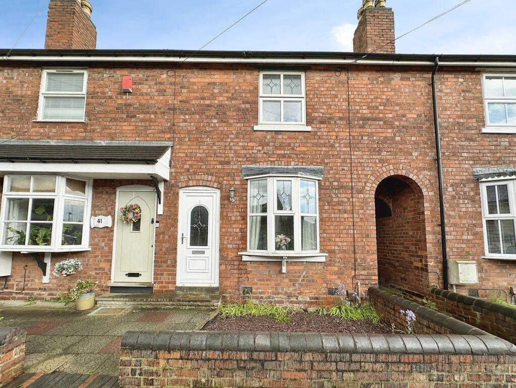 3-bed terraced on Station Road, Aldridge, WS9 0BW, £220,000