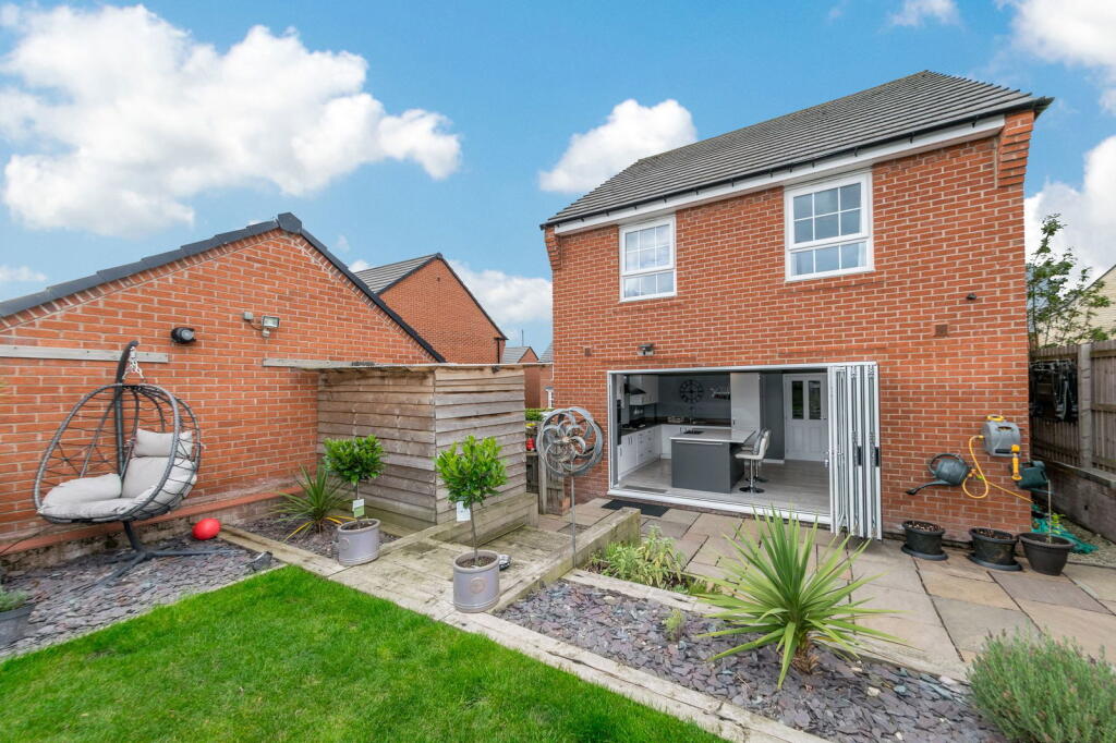Alexandra Lane, Flockton, WF4 photo 4