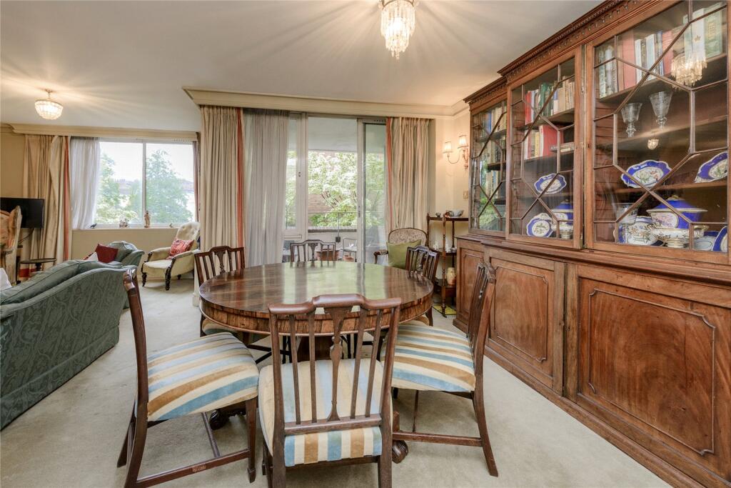 Apartment in London, City of Westminster - View 4