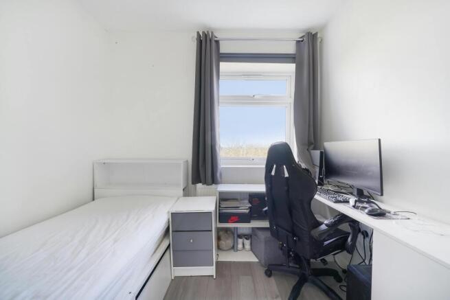 Flat 2 15  15a Empire Parade Great Cambridge Road  dan0Tvne293ElcLFRpWY.jpg