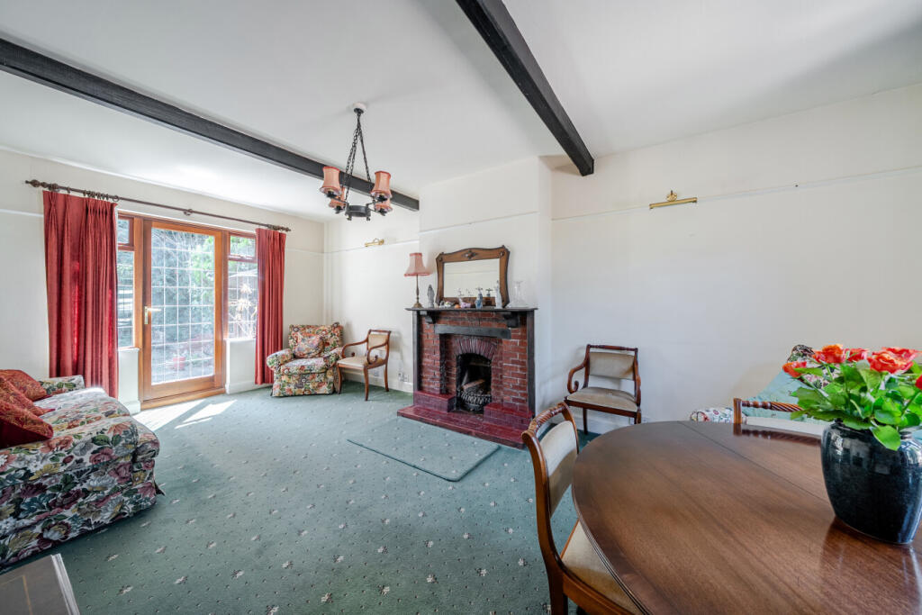 Oakfield Lane, Keston, BR2 photo 4