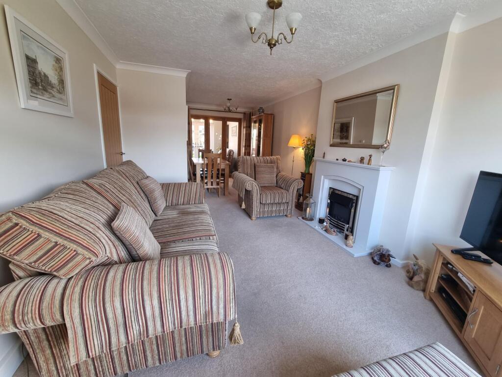 House in Hull, Bilton Grange - View 5