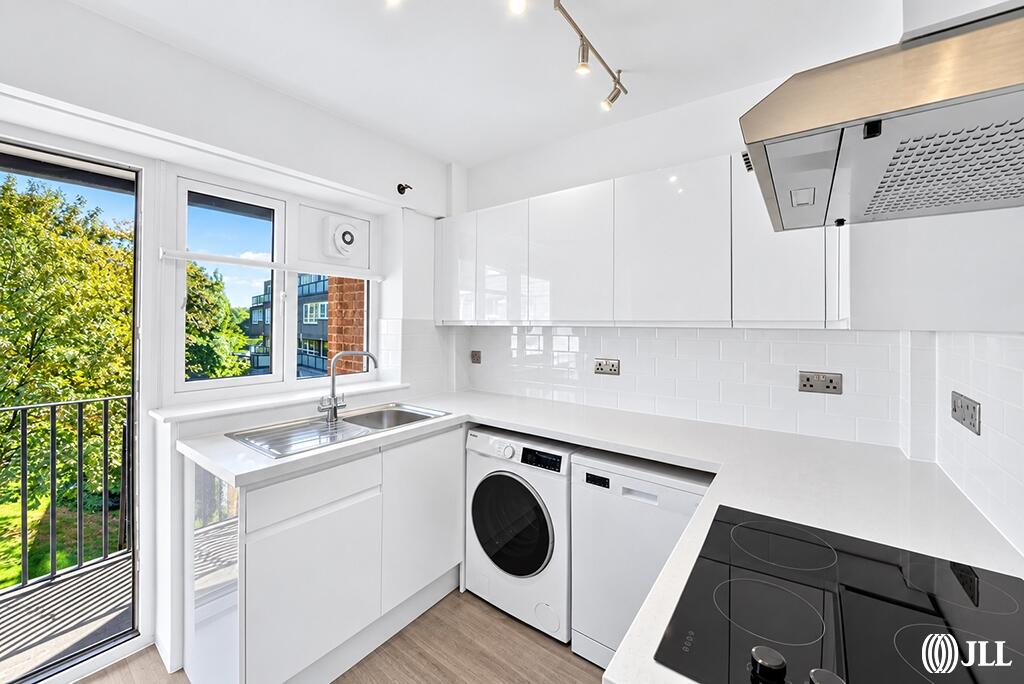 Main image of property: Richmond Hill Richmond TW10