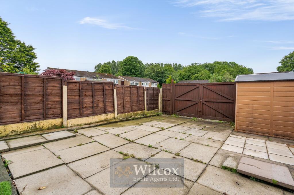 House in Bolton, Tonge Moor - View 4