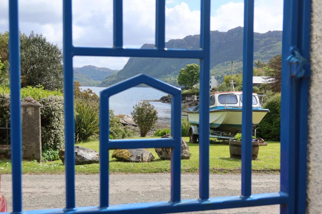 House in Plockton IV52 8TG, Highland - View 3