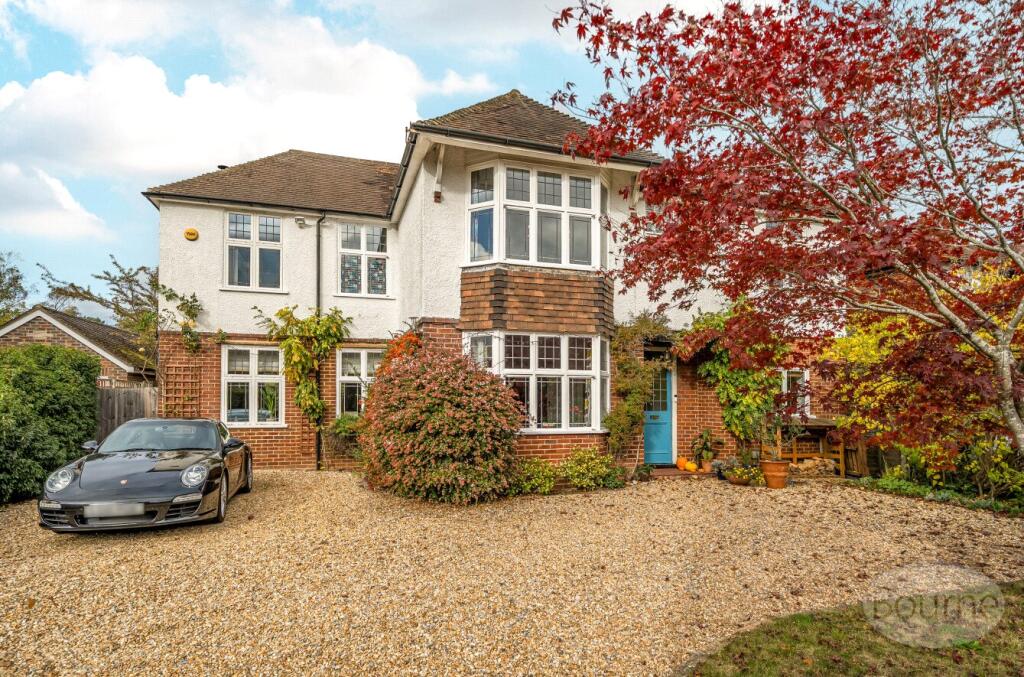 Main image of property: Broomleaf Road, Farnham, Surrey, GU9