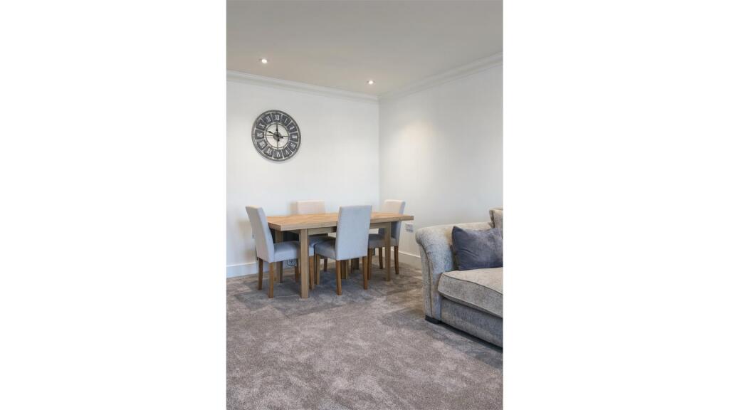 Apartment in Cardiff - View 4