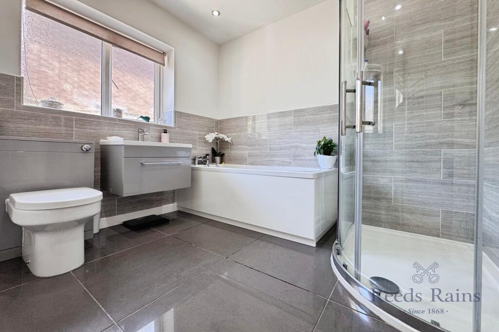 House in York - View 5